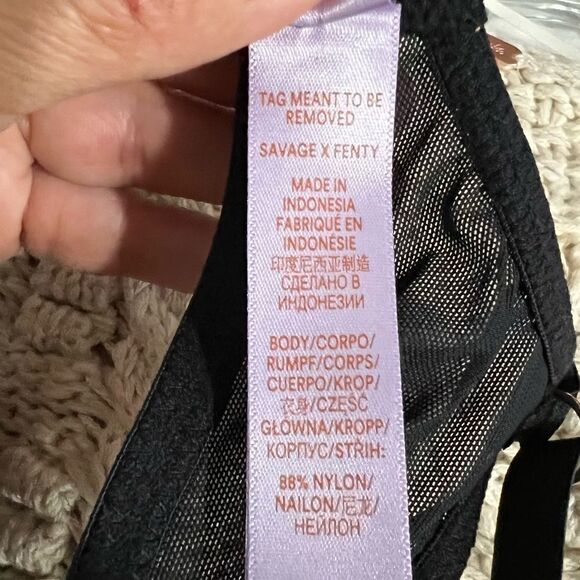 New! Savage X Fenty Lightly Lined Ribbed Mesh Black Demi Bra Size 36B - Picture 7 of 9